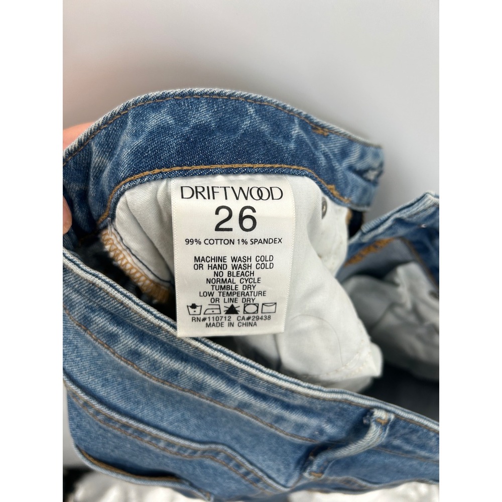 Driftwood x Free People Farrah Jean Denim Embroidered Floral Flare Leg Boho Sz26 - Picture 8 of 8